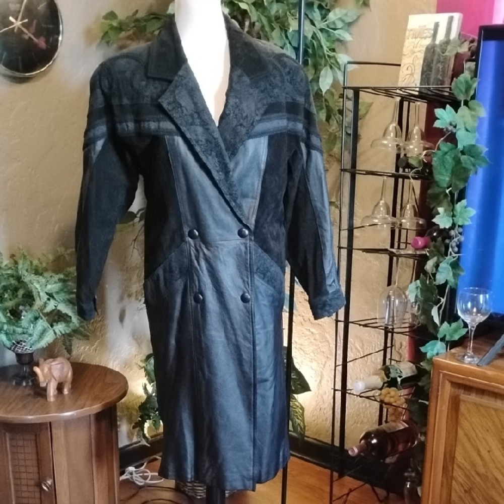 Wilson Black Double-Breasted Trench Coat with 3M Thinsulation.